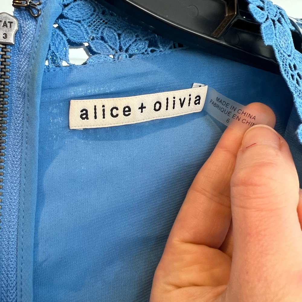 Alice + Olivia Blue Floral Mini Dress - Picture 2 of 6